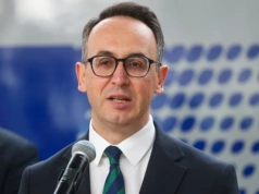 Klimczak uderza w Polskę 2050: Nie będziemy trzymać ich wiecznie za rękę