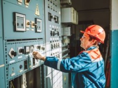 Zmiana czasu a pensja. Oto co z tymi, którzy wtedy pracują w nocy