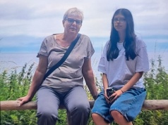 Rodzina zastępcza. Pokochała wnuczkę zmarłego męża