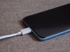 UE daje producentom trzy lata. Takie ładowarki będą zakazane