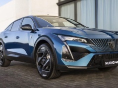 Nowy Peugeot 408 debiutuje z silnikiem 1.6 THP. Nie, nie w Polsce