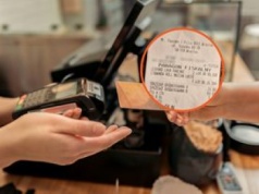 Zamówiła dania youtuberów, przesłała nam paragon. Tyle zapłaciła