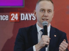 Tomczyk: chcemy mieć polskiego satelitę komunikacyjnego