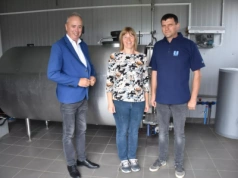 Jak przejść na robota udojowego bez spadku mleka? Rolnik z Podkarpacia pokazuje 3 etapy