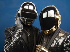 Daft Punk zapowiada reedycję "Human After All Remixes” z okazji 20-lecia. Album po raz pierwszy pojawi się na winylu