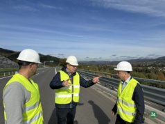 Wiceminister Przemysław Koperski o tzw. obejściu Węgierskiej Górki. Podał datę puszczenia ruchu – ZDJĘCIA