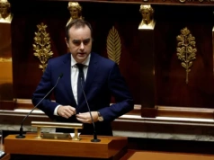 Francja: Rząd się obronił w parlamencie. Na jak długo?