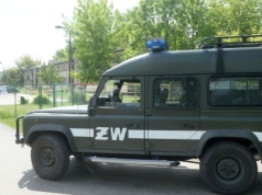 Skandal w Żandarmerii Wojskowej. Tajne dokumenty, w tym plany ewakuacji znalezione na wysypisku śmieci