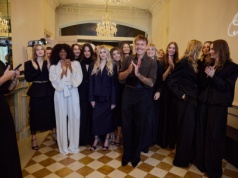 Siła, precyzja i zmysłowość. Dawid Woliński definiuje na nowo kobiecą elegancję