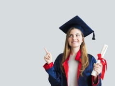 Urząd Miasta w Bydgoszczy nagrodzi najlepsze prace dyplomowe. Termin mija 5 grudnia