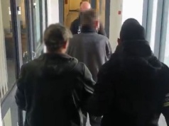 Ukradli w pociągu walizkę z rzeczami za 48 tys. zł. Nie wiedzieli o jednym