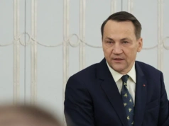 MSZ Iranu wezwał na dywanik polskiego charge d'affaires. Poszło o słowa Sikorskiego