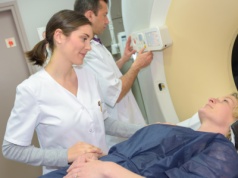 Narodowa Strategia Onkologiczna: rząd przyjmie harmonogram na rok 2026