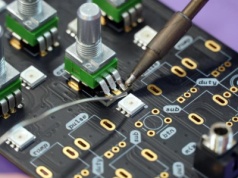 Bezpieczeństwo zaczyna się od zrozumienia - jak naprawdę chronić procesy produkcyjne w nowoczesnym zakładzie przemysłowym