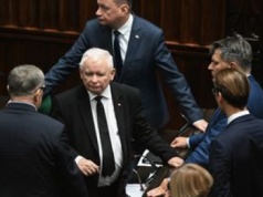 "To są wszystko bajki". Kaczyński oburzył się na pytania dziennikarki
