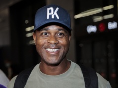 Gwiazda radzi Barcelonie ws. Lewandowskiego