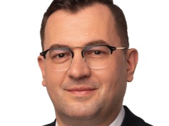 Niskie ceny płodów rolnych: Minister rolnictwa śle pisma do UOKiK, ten odpowiada, że to minister ma narzędzia, by interweniować