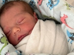 "Mama nie zdążyła nawet wejść do budynku". Scena na parkingu szpitala zaskoczyła wszystkich