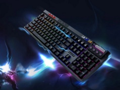 MSI Strike Pro Wireless – test klawiatury mechanicznej, która nie budzi domowników