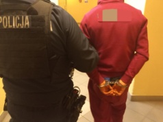 Sulechów. Okradł sklepy w pasażu handlowym i wpadł kilka godzin po włamaniu