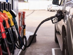 Tylko jutro specjalna cena paliwa. Kierowcy ruszą na stację, zatankują pełne baki