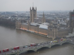 Książe Andrzej zrzekł się tytułu księcia Yorku!
