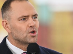 Podniesienie wieku emerytalnego dla bezdzietnych kobiet. Petycja w rękach prezydenta