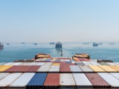 „Globalny zielony scam”. Światowy podatek morski zatopiony przez Trumpa