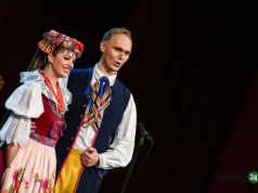 “Śląsk” zachwycił, a Cieszyn docenił zasługi naukowca przez 50 lat działającego na rzecz miasta | FOTO