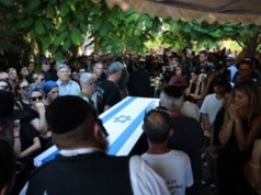 Hamas przekazał trumnę z ciałem kolejnego zakładnika. Co z resztą?