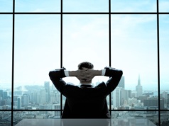 Taktyczna cierpliwość na rynku pracy. To pracodawcy będą dyktować warunki