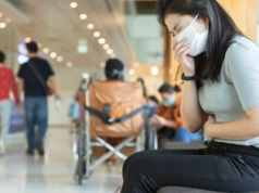 Nietypowe objawy nowego wariantu COVID-19. Ekspertka objaśnia