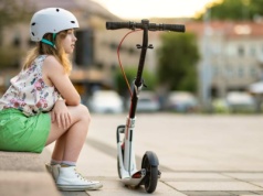 Kaski dla dzieci będą obowiązkowe. Sejm uchwalił oczekiwaną nowelizację