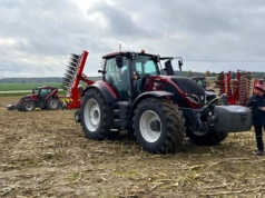 To najchętniej kupowany ciągnik w Valtrze. Decyduje cena czy technologia?