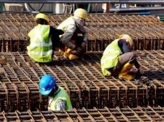 Miliardy od imigrantów płyną do kraju. Nowe dane ujawniają skalę przelewów