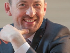 Dyrektor Opery Krakowskiej: dotykamy uniwersalnych problemów, z którymi wszyscy się mierzymy