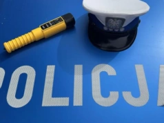 Niebezpieczna nocna jazda. Świadek ujął pijanego kierowcę