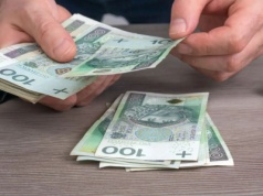 Tyle musi zarabiać 40-latek, by dostać 7 tys. zł emerytury. Ta kwota to nie żart