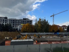 Budowa parkingu przy KSW nr 2 w Rzeszowie bez opóźnień. Na początku listopada ruszy montaż słupków