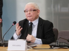 Kulisy kongresu PiS w Katowicach. Jak Kaczyński przygotowuje partię do wyborczej wal…