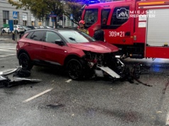Wymuszenie pierwszeństwa na Puławskiej. Zderzenie Toyoty z Oplem