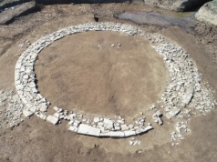 Kamienny krąg z Niemiec powstał tysiące lat temu. Jego zawartość przeczy zdrowemu rozsądkowi