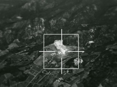 ​Rosyjskie naloty na ukraińskie miasta. Ataki bombami kierowanymi i dronami