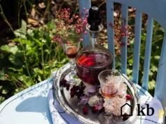 Najlepszy domowy sposób na mocne serce? Ta nalewka bije rekordy popularności