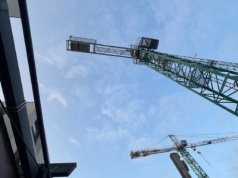 "Szkło w szafkach szczęka, czuć wibracje w ciele". Mieszkańcy mają dość pobliskiej budowy