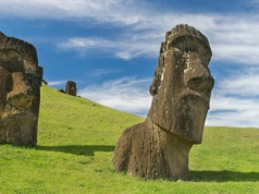Posągi Moai naprawdę chodziły. Rozwiązano zagadkę sprzed wieków