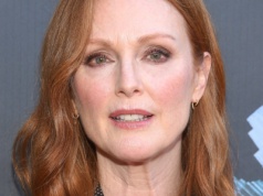 Julianne Moore ma nietypowy sposób na zdrowie ciała i umysłu. Jej treningiem warto się zainspirować