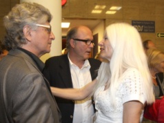 "Ta msza była czymś nadzwyczajnym. Pielęgniarki ratowały uczestników". 50 lat przyjaźni katoliczki i ateisty