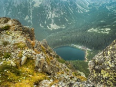 Temperatura w Tatrach w listopadzie potrafi zaskoczyć nawet górali. Czy warto jechać?