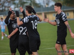 Trzy gole i trzy punkty na koncie biało-zielonych